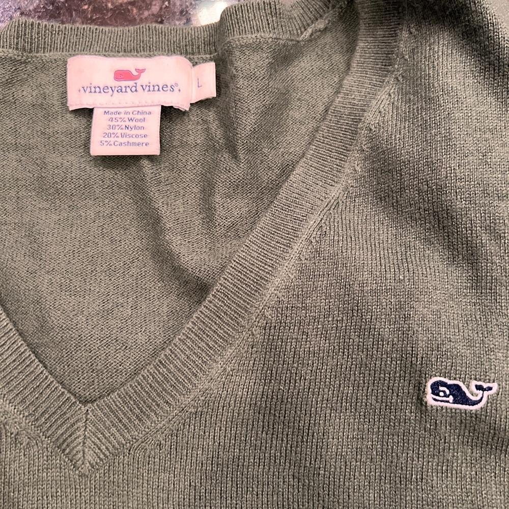 Ladies Vineyard Vines Sweater Olive Green